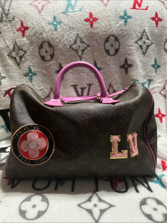 Louis Vuitton Handbags - Louis Vuitton Brown Monogram speedy 30 Satchel with Pink Trim and Patches